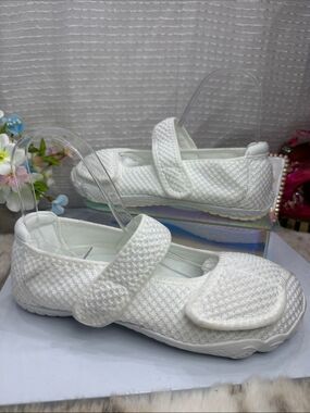 (S7)QFH Water Sports Shoes for Hiking, Quick-Drying, Size 39/9, Minimalist Style